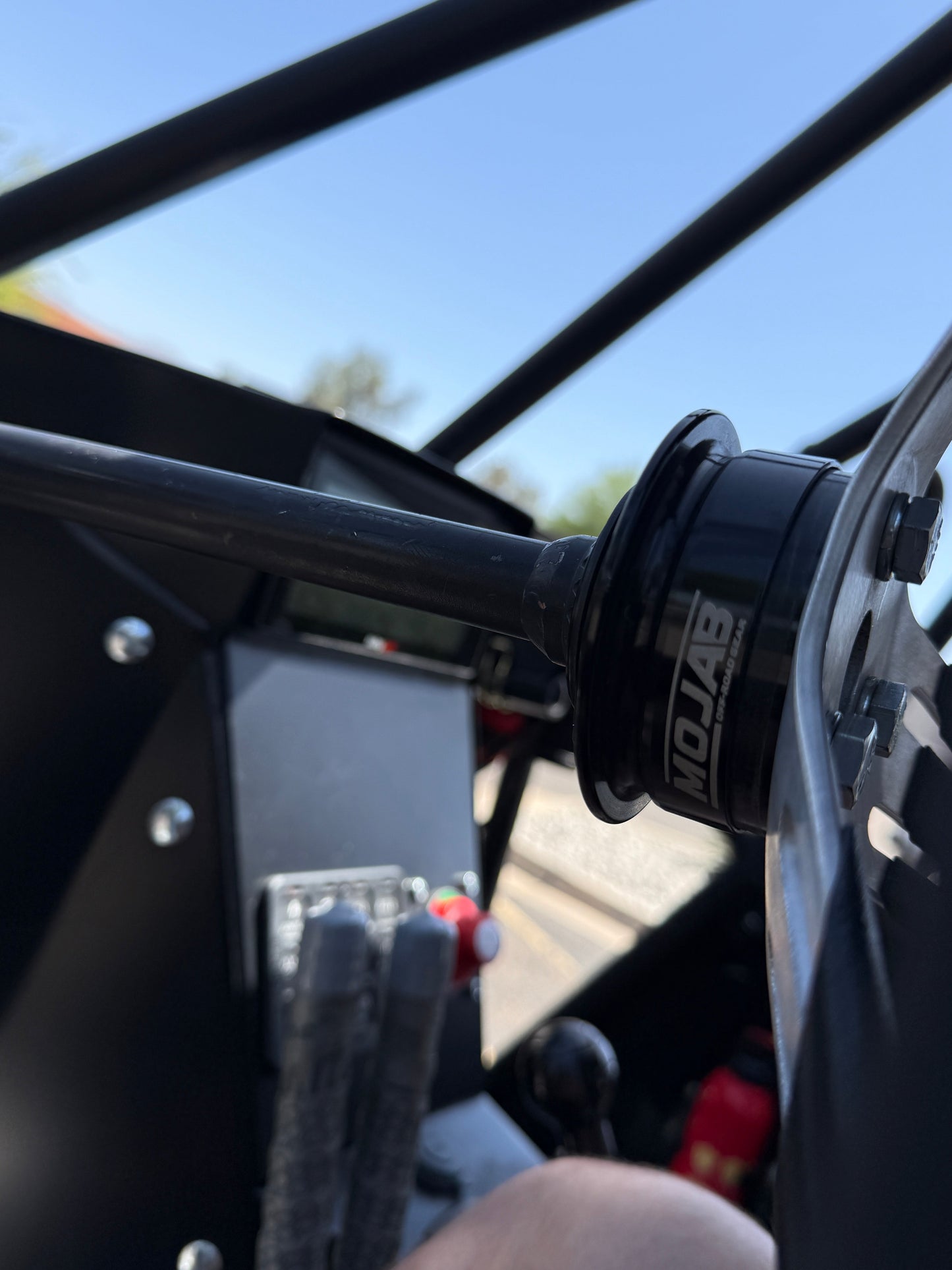Steering quick release