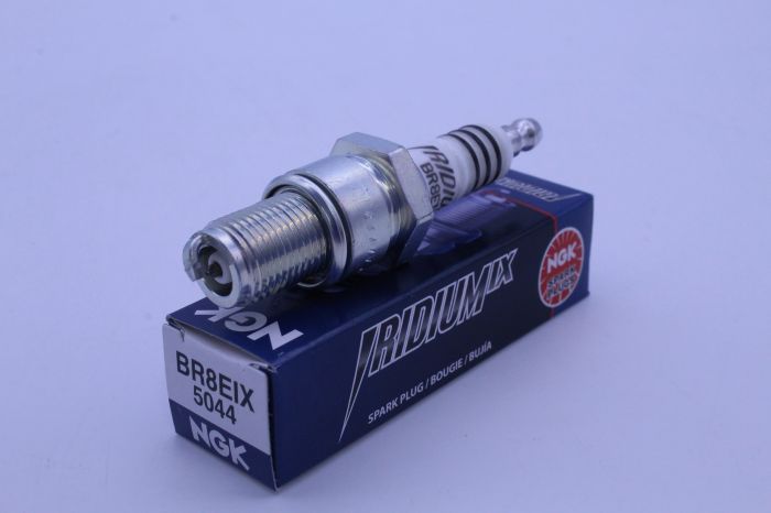 Ngk 5044 BR8EIX Iridium Ix Spark Plug (removable Terminal Nut)