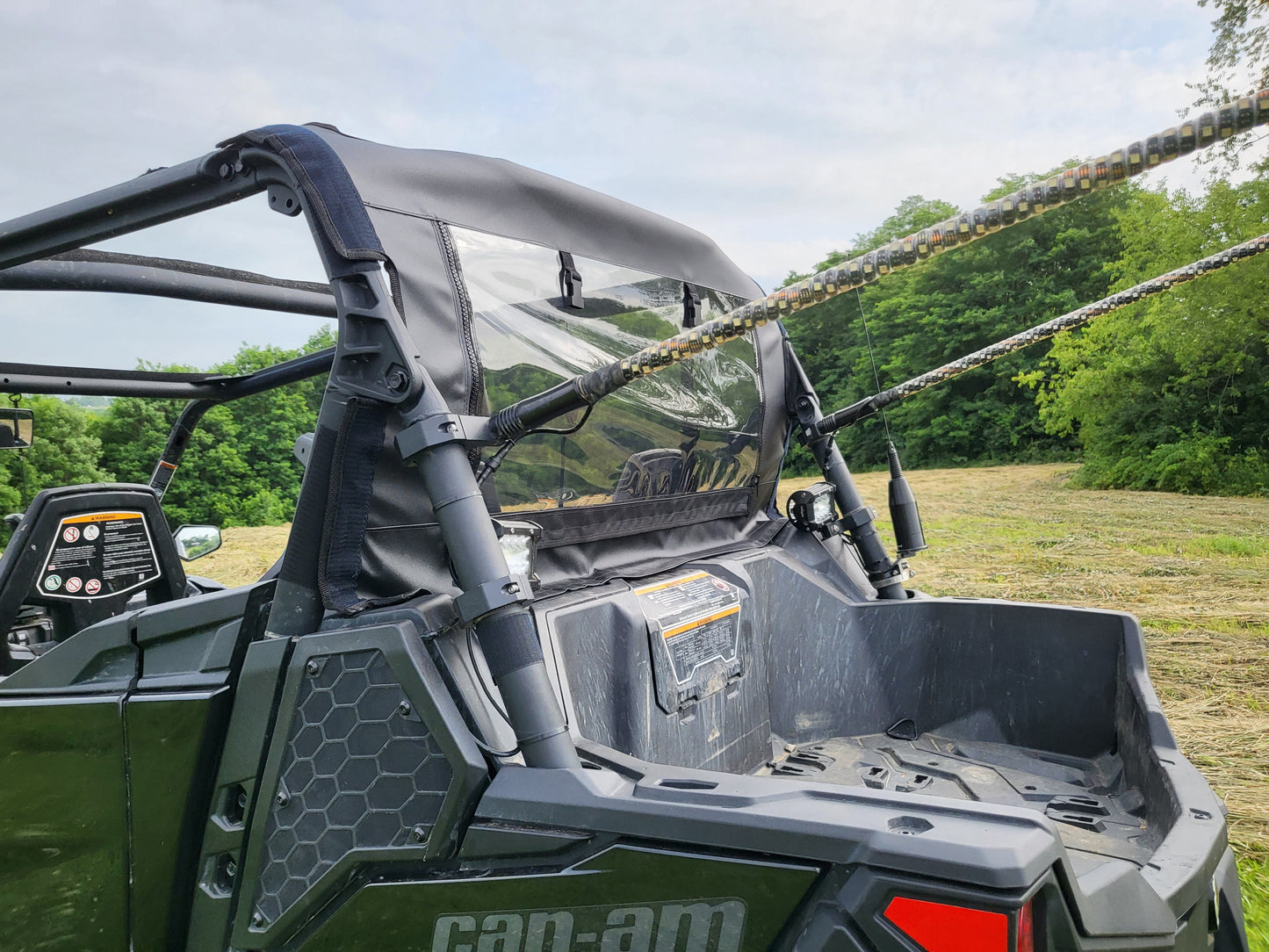 2021+ Can-Am Commander Canvas Rear Panel