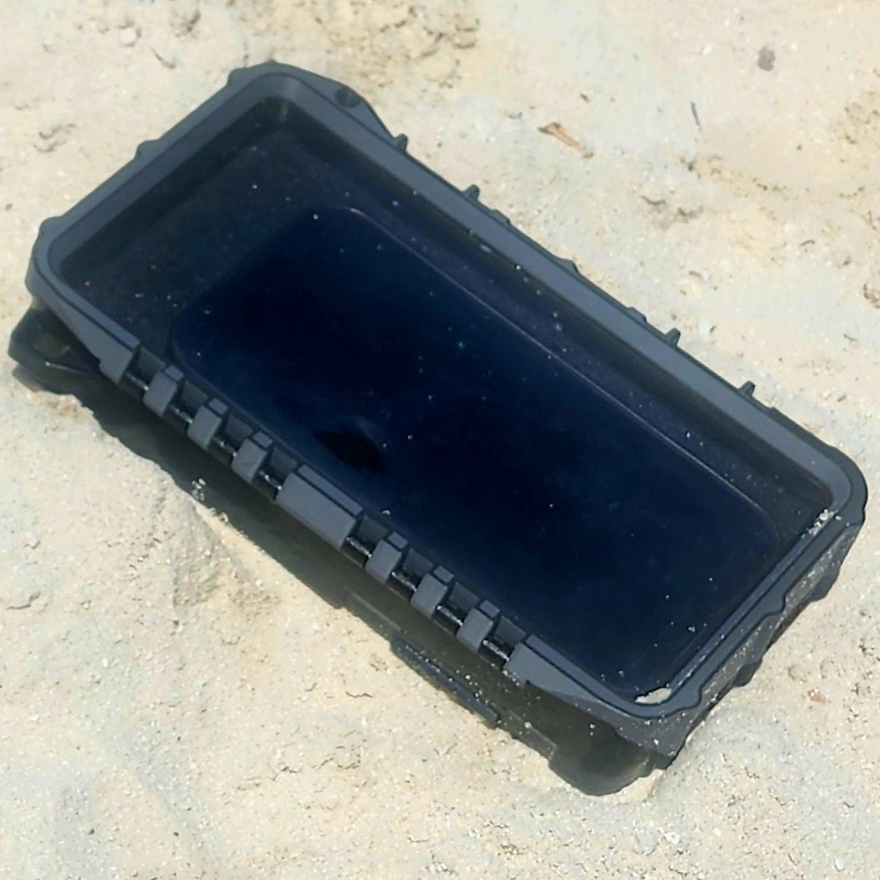 First Version - Phone Holder SafeBox with Flat Mount