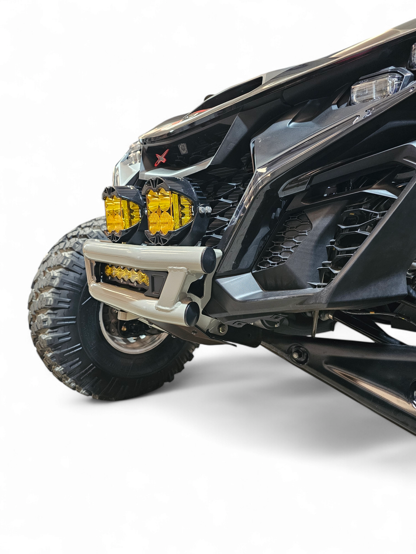 2024 + Can-Am Maverick R Amp front winch bumper - FWB220010