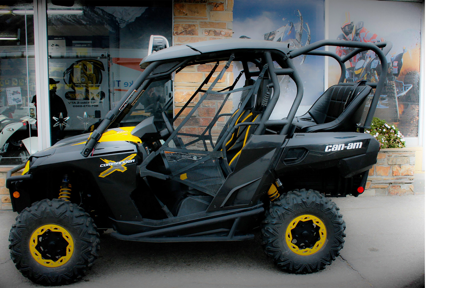 Commander Backseat and Roll Cage Kit (2011-2013)