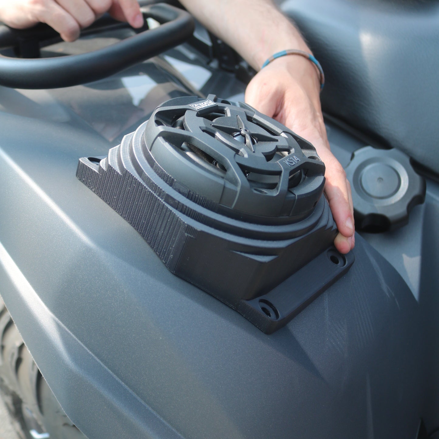 Yamaha Grizzly 700 (16–25) Bluetooth LED Rear ATV Sound System