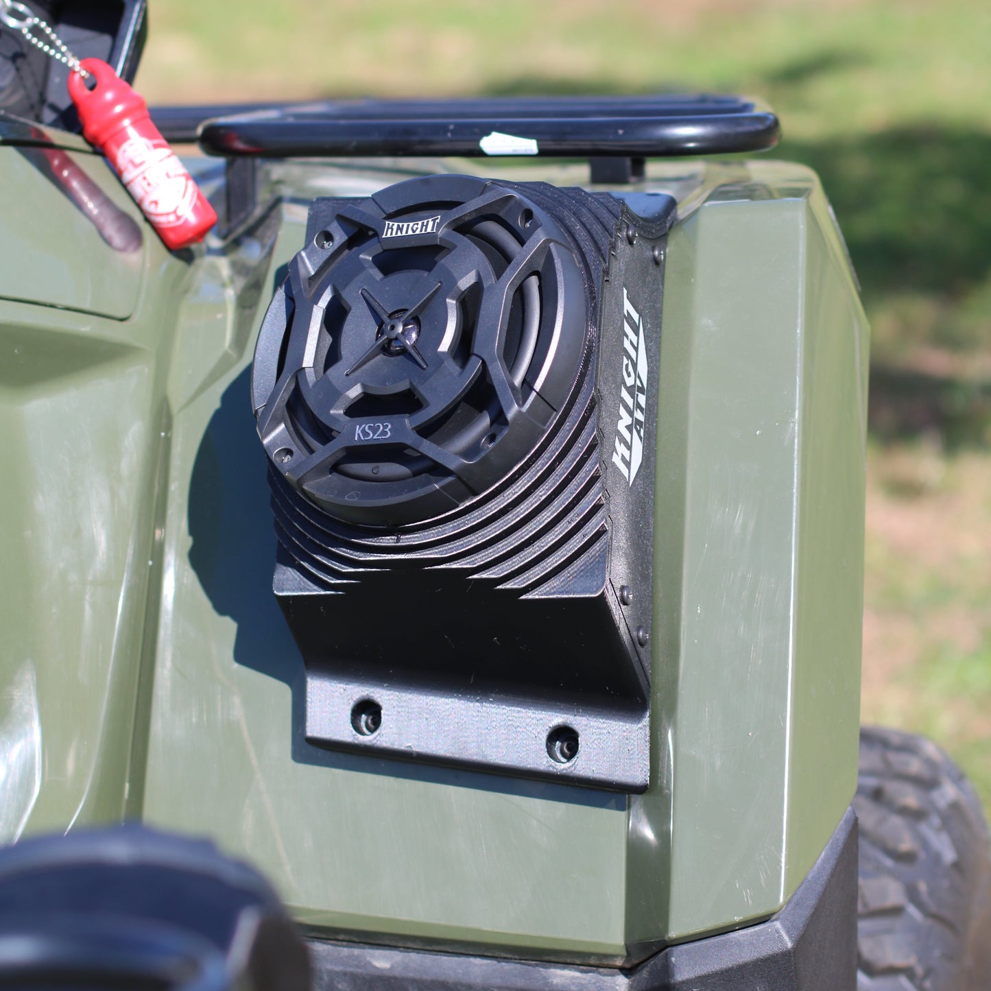 Tracker Offroad 570 (2017–2022) Custom Fit Waterproof Fender Speaker Pods