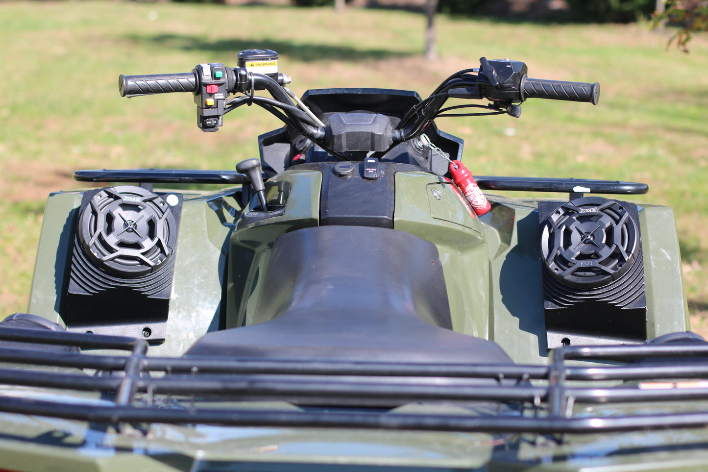 Tracker Offroad 570 (2017–2022) Custom Fit Waterproof Fender Speaker Pods