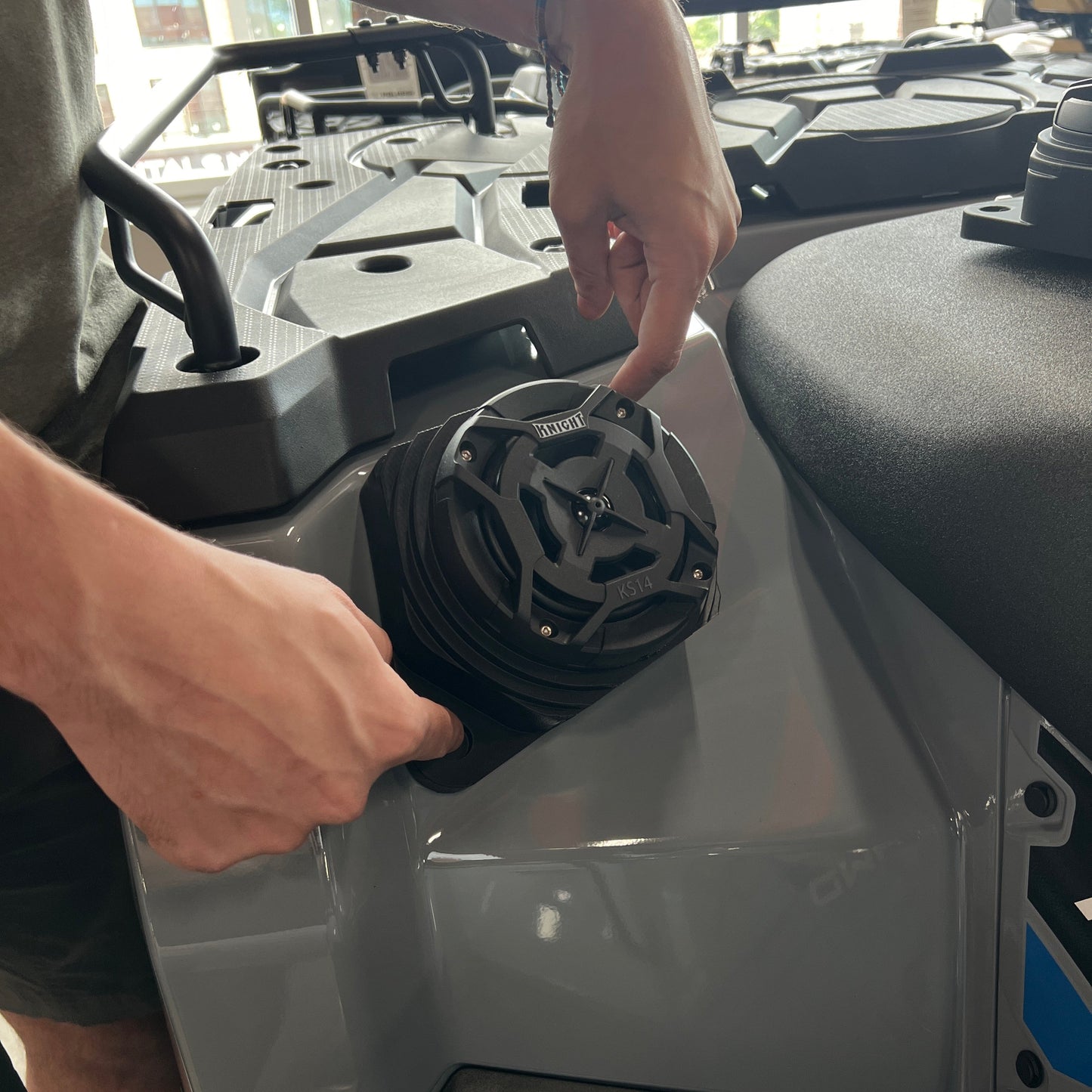 Polaris Sportsman (05-25) Bluetooth LED Rear ATV Sound System