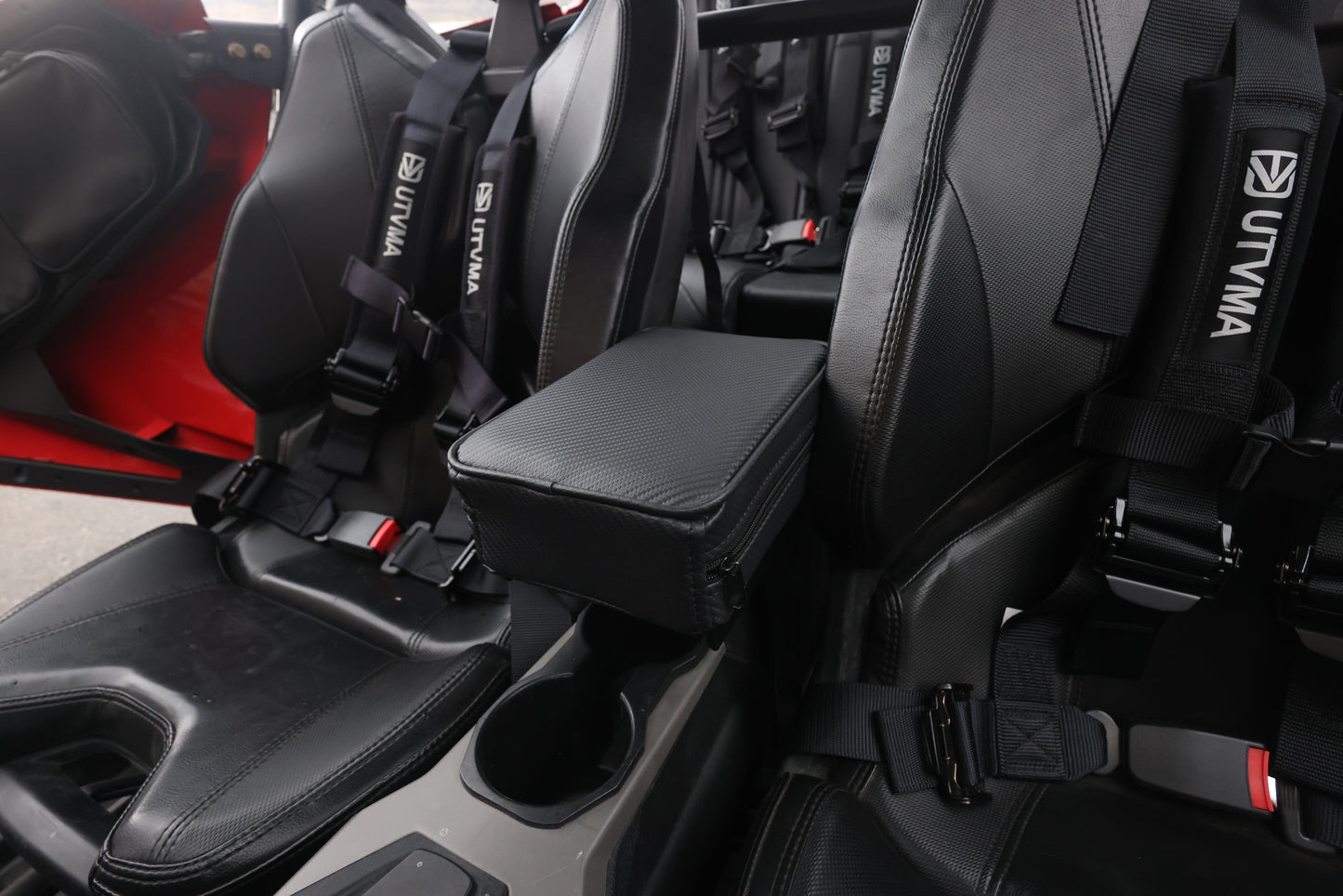 UTVMA RZR Pro 4 Front Armrest with Bracket (2020-2025)