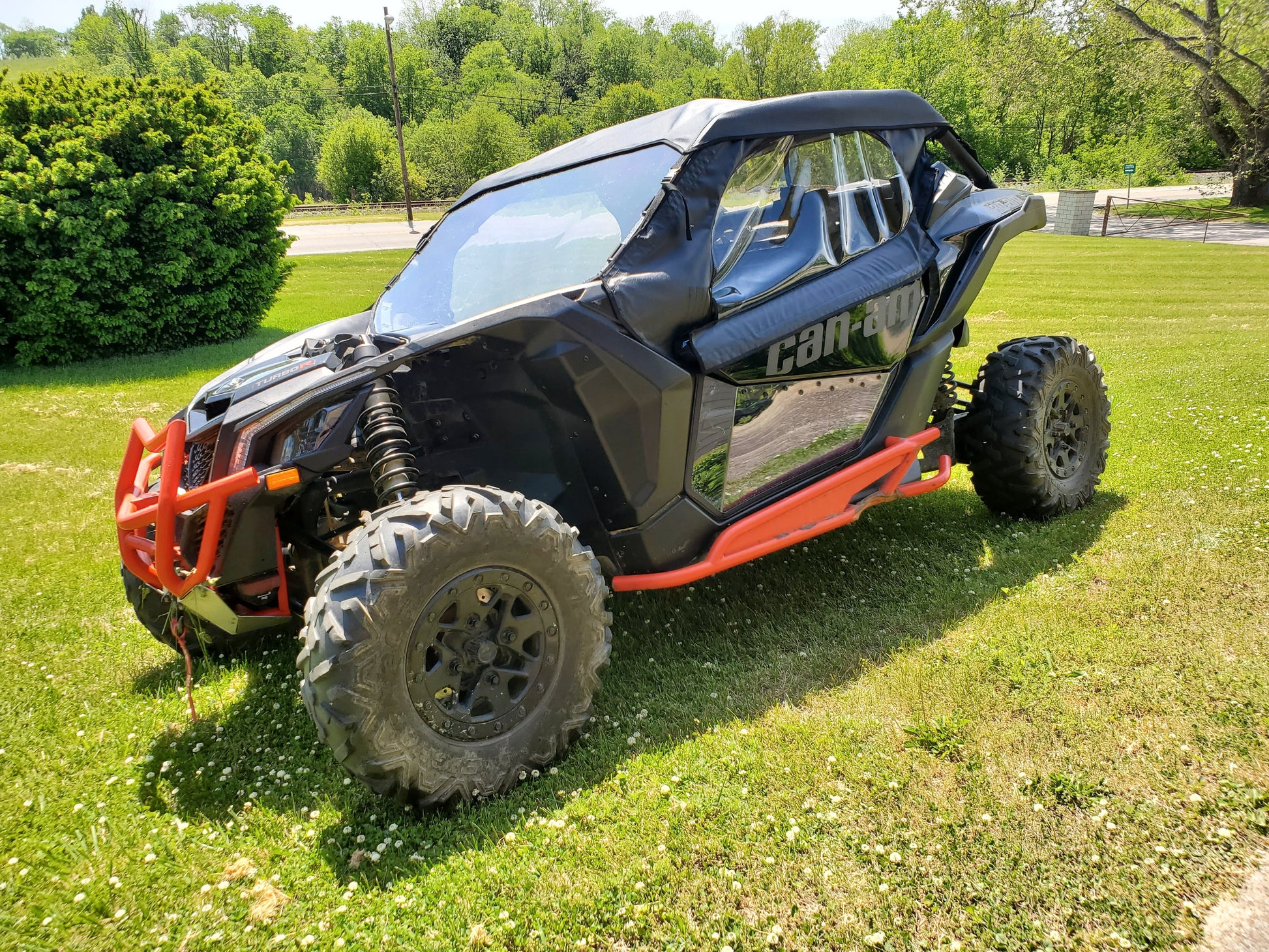 Can-Am Maverick X3 - Full Cab Encloure for Ha (CAMMX3-FCH-BLK) - 3 Star UTV