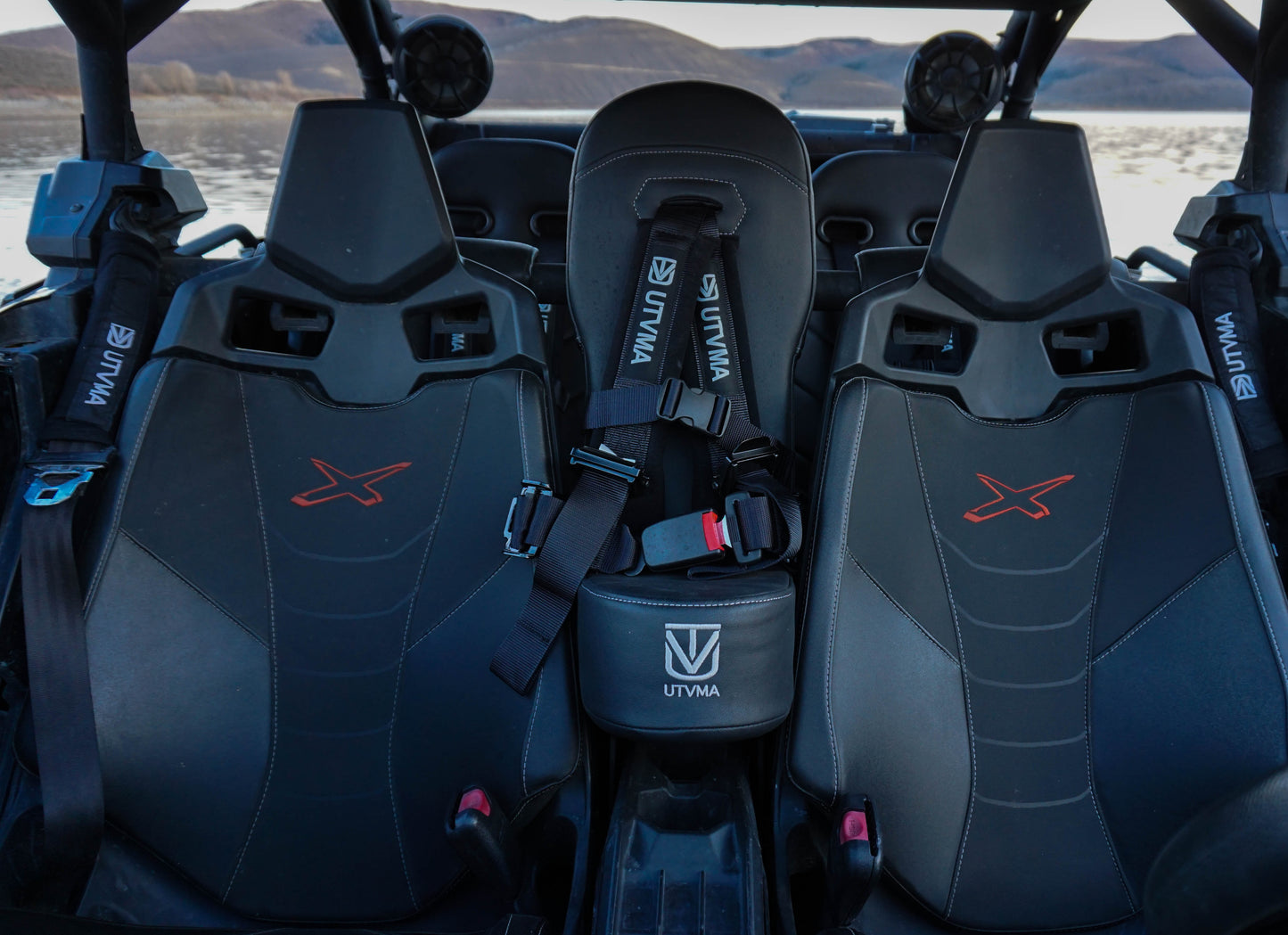 Maverick X3/Maverick X3 MAX Front/Rear Bump Seat (2017+)