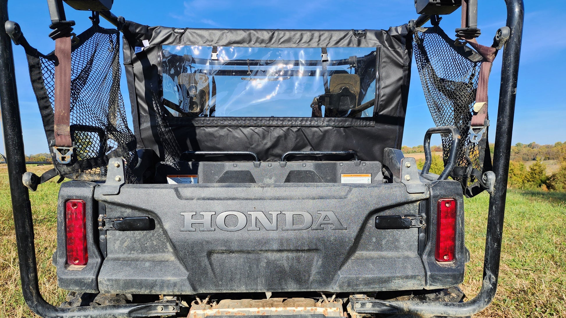 Honda Pioneer 1000-5 - Soft Center Panel (HONP15-CTP-BLK) - 3 Star UTV