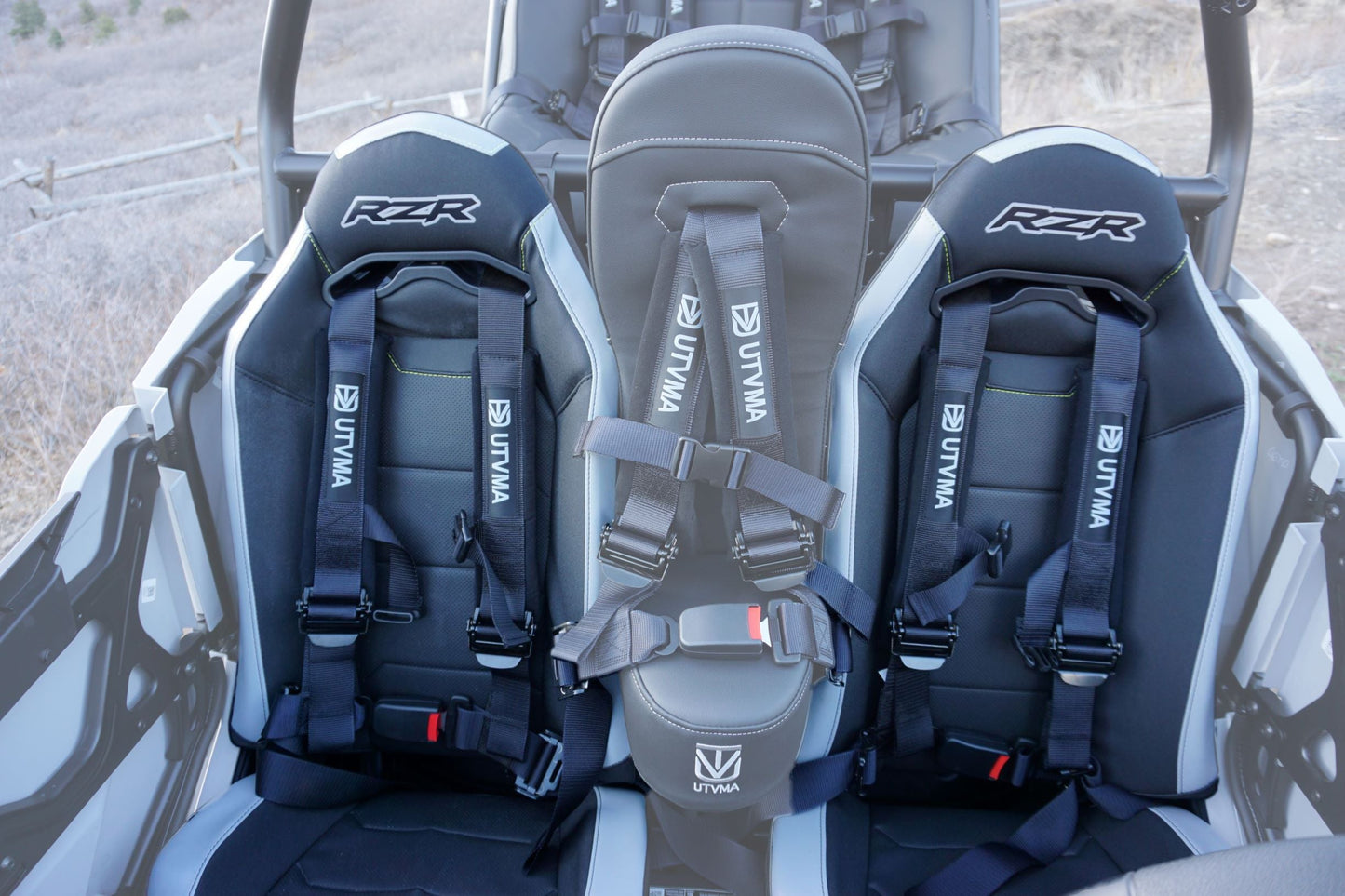 RZR 4-Point Harness Seat Pass Through Kit (2 Seats) with Override Clip