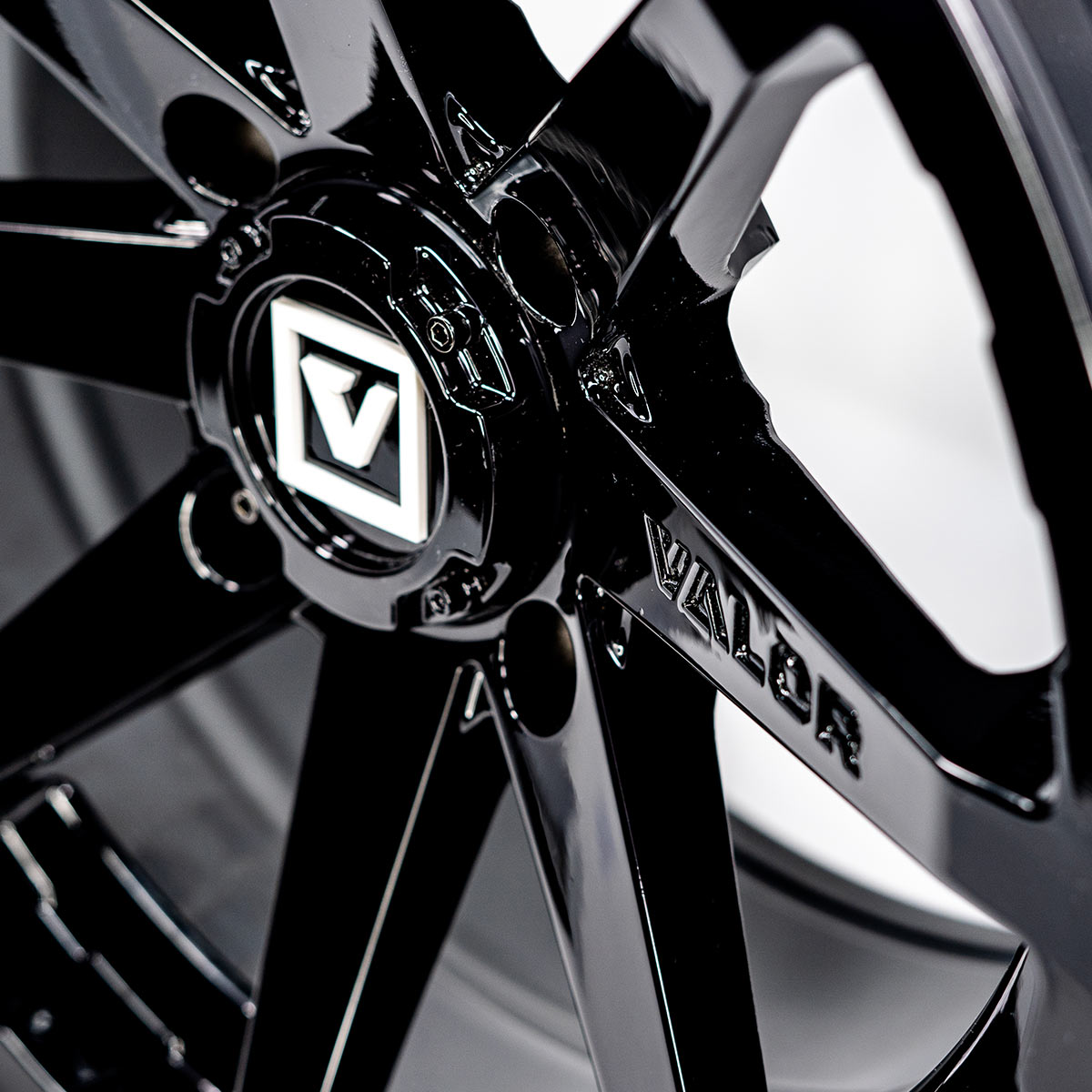 V01 UTV Wheel Gloss Black